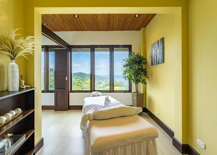 360 Splendor 105a-ocean View 2 Bedroom Condo-breakfast Included! Apartment